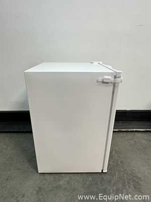Lot Of 4 VWR HCUCFS-0420 Undercounter Freezers