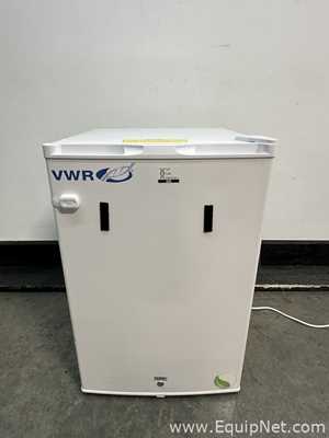 Lot Of 4 VWR HCUCFS-0420 Undercounter Freezers