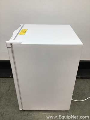 Lot Of 4 VWR HCUCFS-0404 Undercounter Laboratory Refrigerators