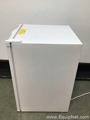 Lot Of 4 VWR HCUCFS-0404 Undercounter Laboratory Refrigerators