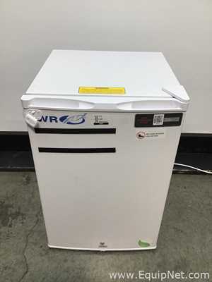 Lot Of 4 VWR HCUCFS-0404 Undercounter Laboratory Refrigerators
