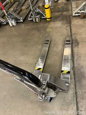 Pallet Jack E-Z-V Lift