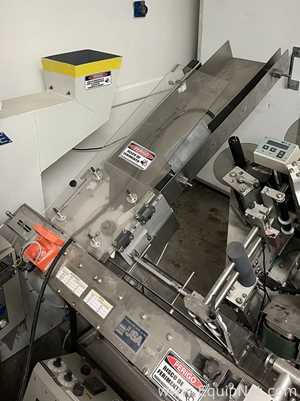 Etiquetadora Quadrel Labeling Systems Q10