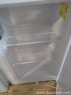 Lot Of 4 VWR HCUCFS-0420 Undercounter Freezers
