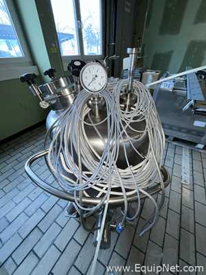 BIS Industrieservice Mitte GmbH 278 Litre Mobile Titanium Vacuum Rated Mixing Vessel