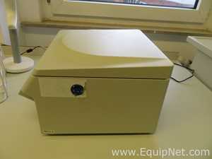 Centrífuga para laboratorio Eppendorf Centrifuge 5417C