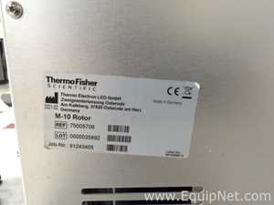 Centrífuga para Laboratórios Thermo Scientific Sorvall ST 8