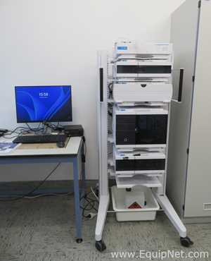 Agilent Technologies 1260 Infinity II HPLC System with 1260 Infinity II VWD Detector