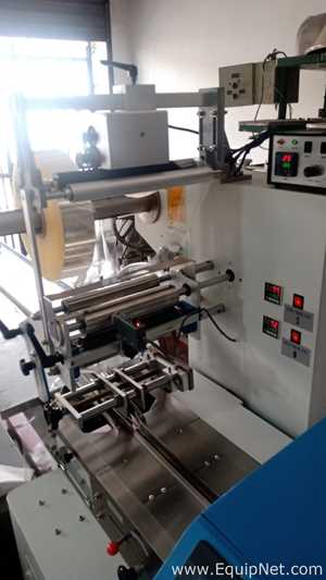 DK-220SE Horizontal Flow Pack Packaging Machine