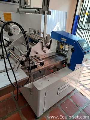 DK-220SE Horizontal Flow Pack Packaging Machine