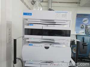Agilent Technologies 1260 Infinity II HPLC System with VWD Detector