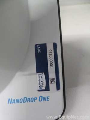 Thermo Scientific NanoDrop One Microvolume UV-Vis Spectrophotometer