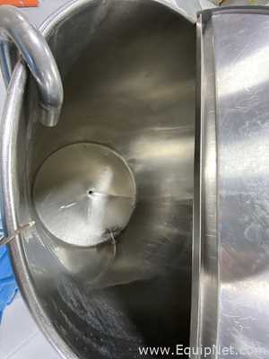 Tanque Acero inoxidable  .  400 Galones