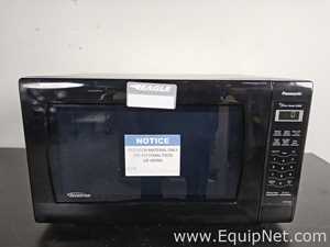 Horno Convencional Panasonic NN-SN936B