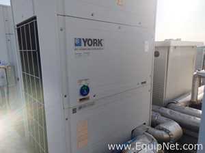 Enfriador York YCAE045GRSE50