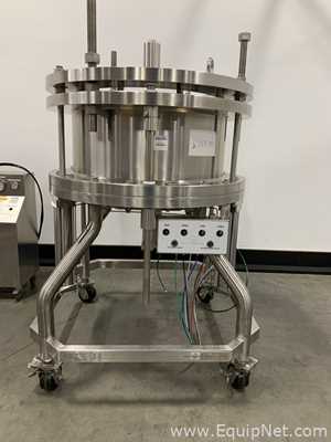 Columna de Cromatografía Acero inoxidable Mann Welding 80 Gallon.  80 Galones