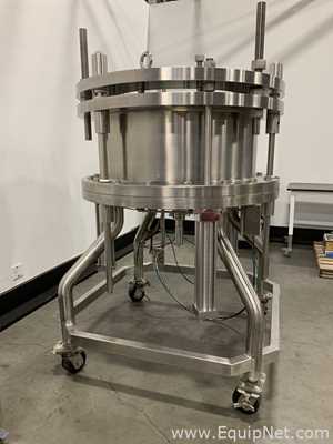 Columna de Cromatografía Acero inoxidable Mann Welding 80 Gallon.  80 Galones