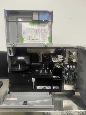 Nova Biomedical BioProfile FLEX with computer system and monitor