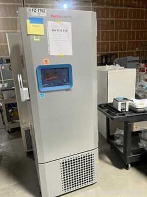 Congelador Thermo Fisher Scientific TSX40086A