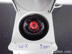 Eppendorf 5424 Laboratory Centrifuge