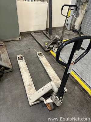 Crown Pallet Jack