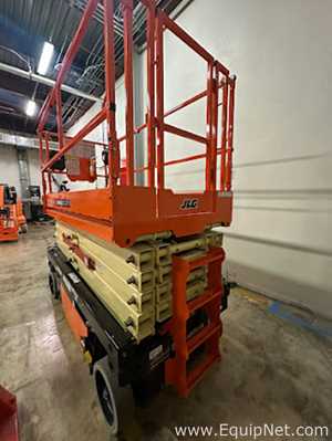 Elevador JLG Industries R4045