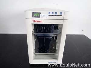 Thermo Fisher Scientific Heratherm IMC 18 Incubator