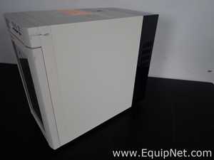 Thermo Fisher Scientific Heratherm IMC 18 Incubator