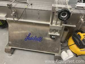 Rotuladora Accutek Packaging Equipment Companies, Inc. APS-108