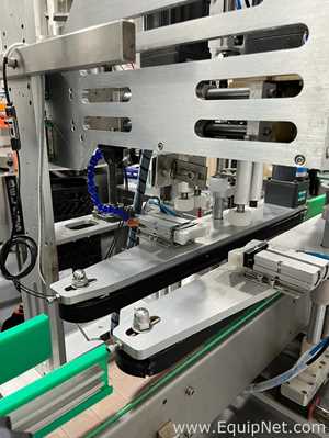 Brightwin Packaging Machinery - Máquina Taponadora