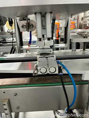 Brightwin Packaging Machinery - Máquina Taponadora