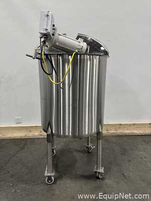 Lightnin Model XD-30 SCR Mixer With Baldor Washdown Duty DC Drive And Motor