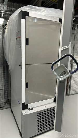 Unused Thermo Scientific TSX Series Ultra Low freezer TSX40086V