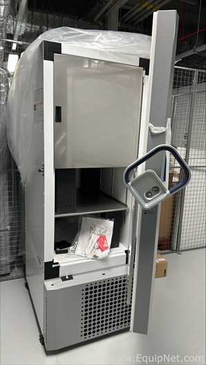 Unused Thermo Scientific TSX Series Ultra Low freezer TSX40086V