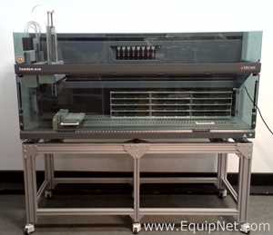 Manipulador de Líquidos Tecan Freedom Evo 200