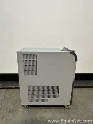 Thermo Scientific Neslab ThermoFlex1400 Recirculating Chiller