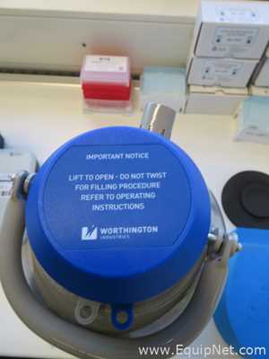 Worthington Industries CX100B-11M 4.1 Liters Liquid Nitrogen with Transport Case