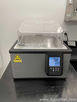 VWR WB10 Water Bath