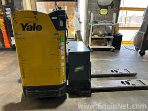 Yale MPR080LVGN24T2748 Motorized Pallet Jack With Charger