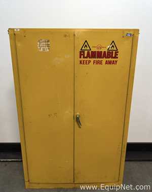 Gabinete de Almacenamiento de Inflamables JustRite Requisitos de aire 45 GALS.  45 Galones