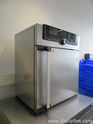Memmert UF 30 Lab Oven