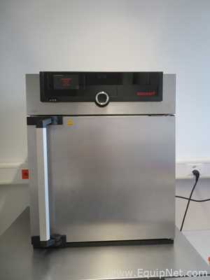 Memmert UF 30 Lab Oven