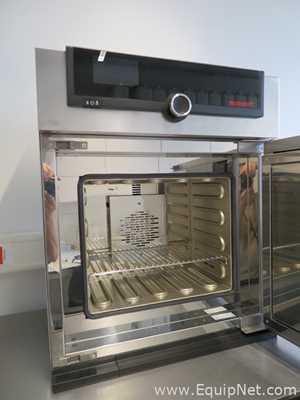 Memmert UF 30 Lab Oven