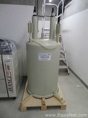 Ressonância Magnética Nuclear Bruker Advance III 400