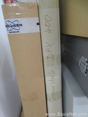 Ressonância Magnética Nuclear Bruker Advance III 400