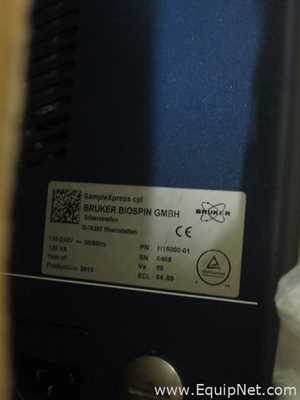 Ressonância Magnética Nuclear Bruker Advance III 400