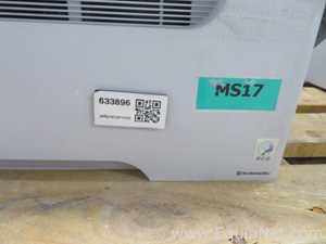 HPLC Shimadzu SIL-30ACMP