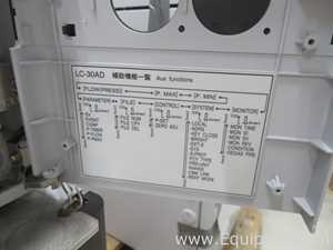 HPLC Shimadzu SIL-30ACMP