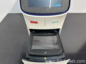 Generador de Imágenes Invitrogen iBright FL1500 Instrument