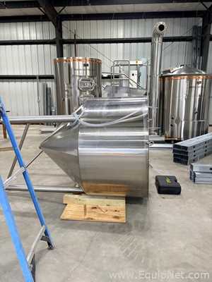 Equipamento de fabricação de cerveja e destilação Specific Mechanical Systems 8.5 BBL 2 Vessel Brewhouse 
